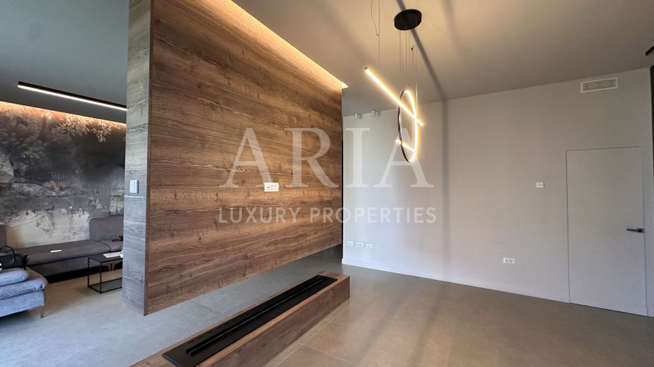 SMART VILLA - POOL - LUXURY GATED COMMUNITY - NEAR THE FOREST - Poză 2