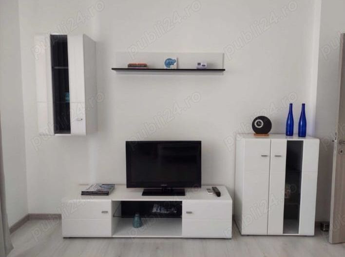 Închiriere apartament 2 camere decomandat Apărătorii Patriei sector 4 - Poză 2