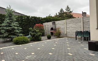 Casa premium cu 4 camere in Cartierul Grigorescu din Oradea - Poză 17