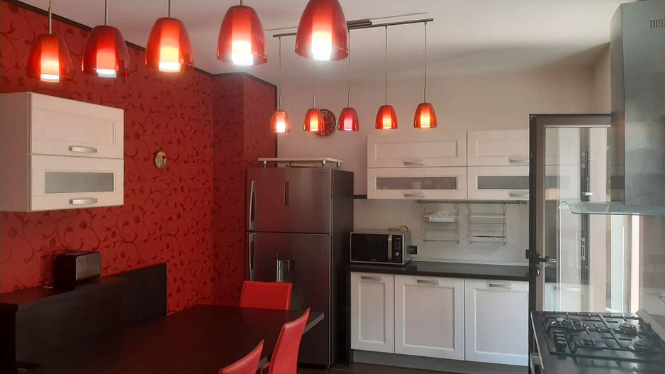 Vilă de lux cu vedere spectaculoasă spre Tâmpa  Green Valley zona Noua - Poză 14