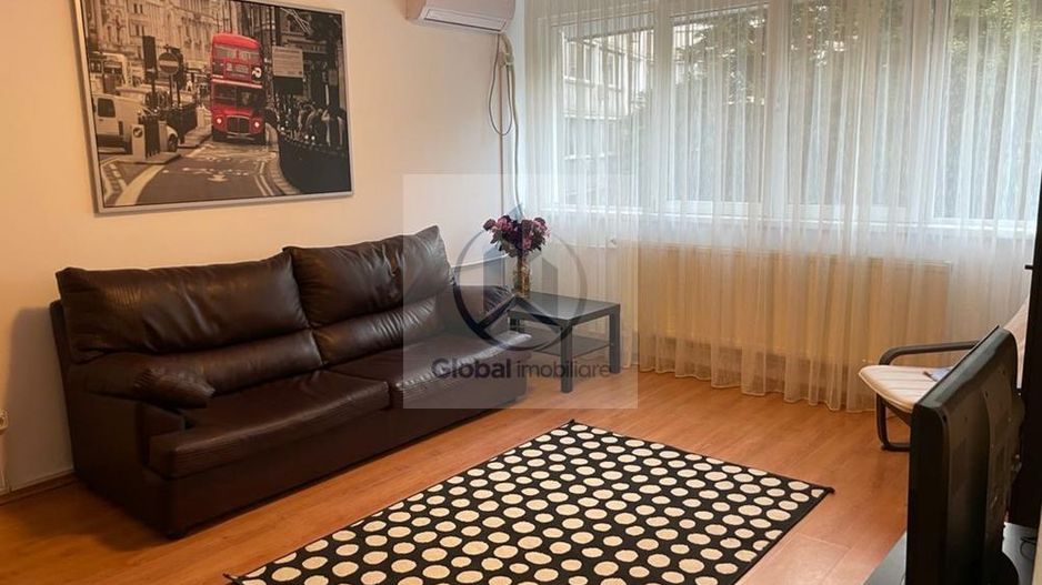 Inchiriez apartament 2 camere Cismigiu, Sala Palatului, ultracentral - Poză 1