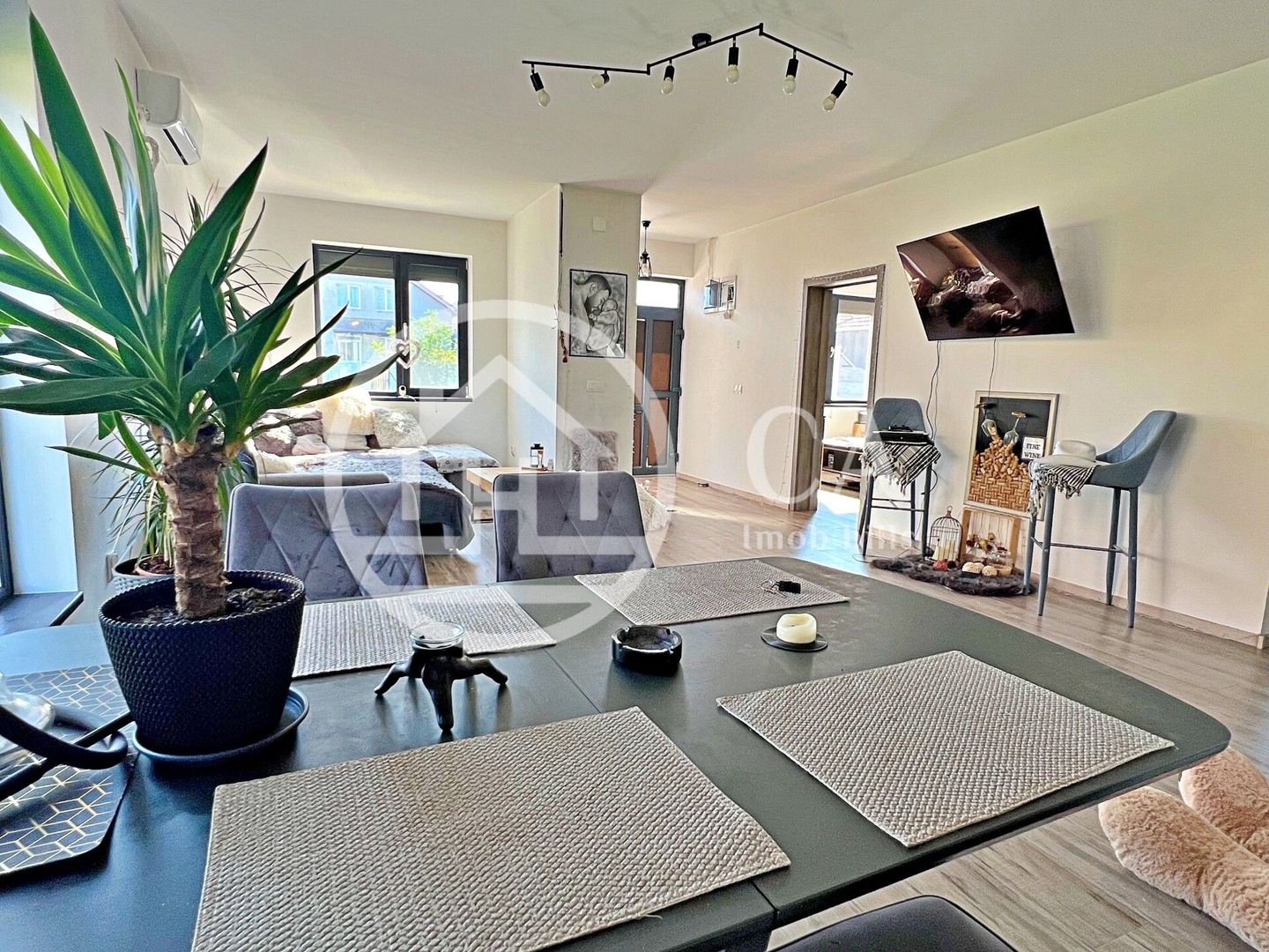 Casa cu 3 camere de inchirat în cartierul Tineretului, Oradea - Poză 7