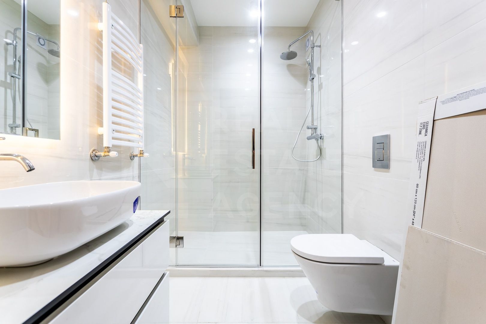 Vânzare, apartament, 2 camere, strada Calea Ieşilor, Sculeni - Poză 7