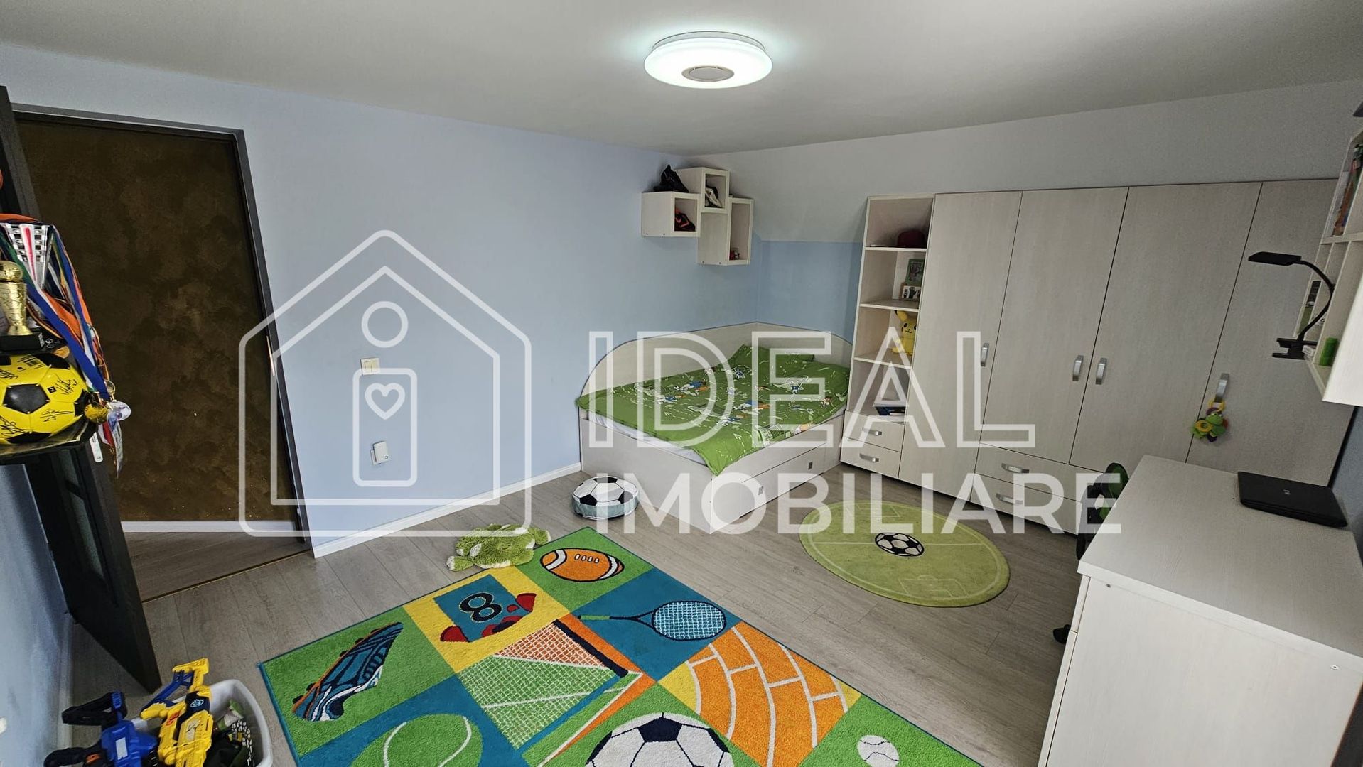 Vila Moderna cu 5 camere, garaj si 921 mp de curte, in Tocile - Poză 15