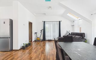 Apartament deosebit cu 3 camere , zona Fratelia - Poză 10
