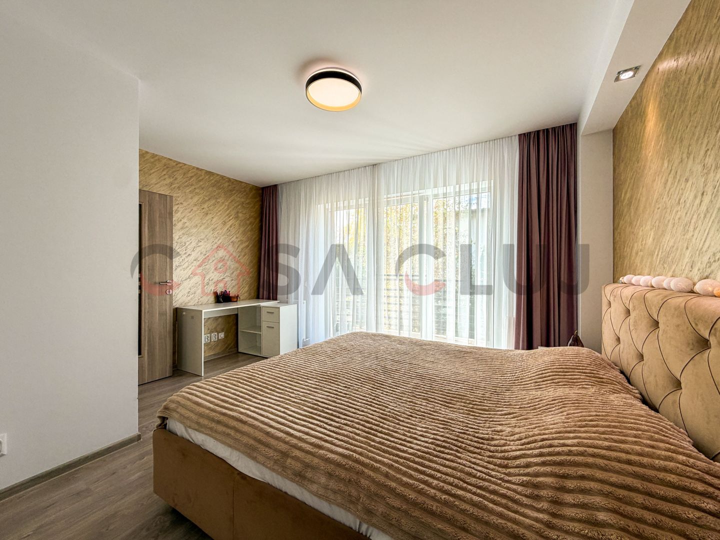 Casa individuală cu teren de 1400 mp, Salicea - Poză 10