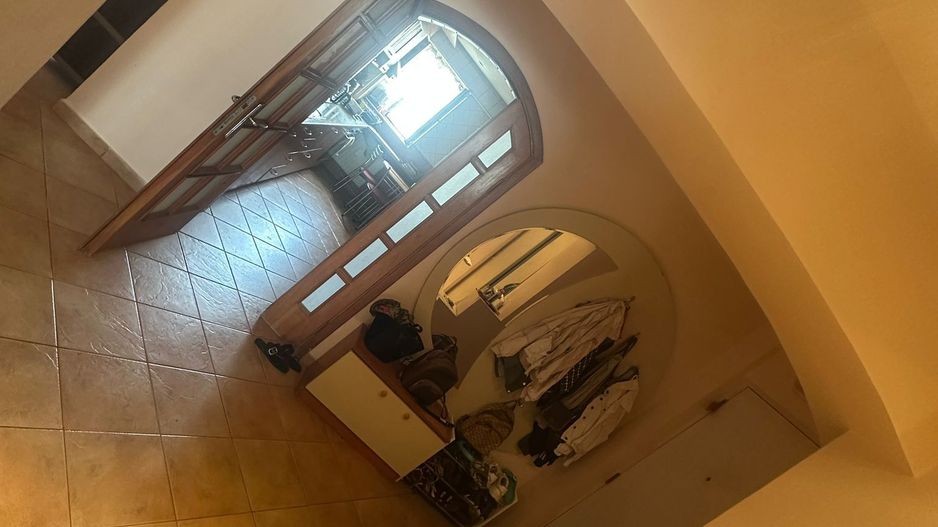 De vanzare aparatament 3 camere - zona Drumul Taberei - Poză 7