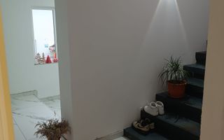 Casă 3 camere I Curte 420 mp I Garaj utilat I Axente Sever - Poză 10