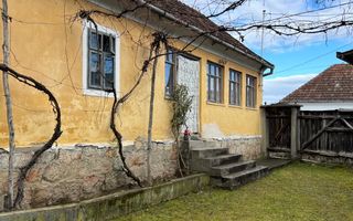 Casa de vanzare Vadu Crisului - Poză 2