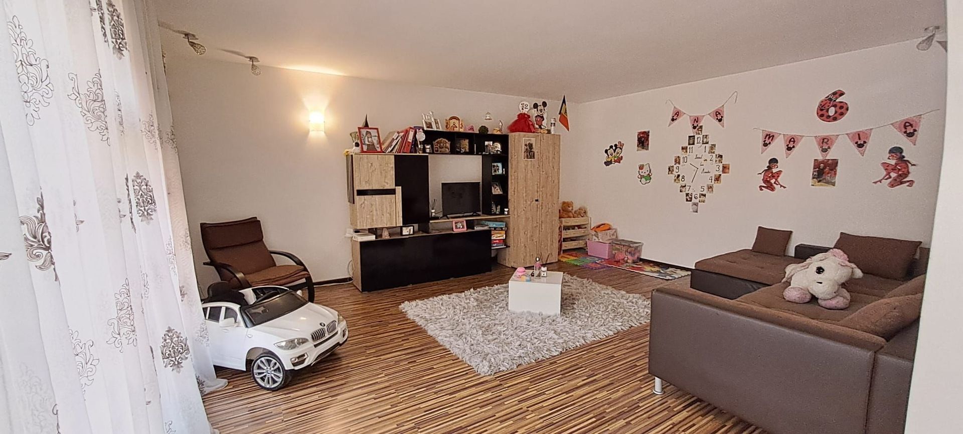 Floresti - Stoenesti, Jud. Giurgiu, vila + garaj + beci, teren 1400 mp - Poză 4