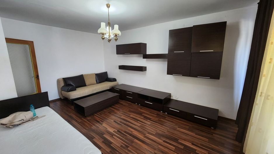 GARSONIERA SPATIOASA | BLOC 1987 | TEI/ UTCB COMISION 0% - Poză 1