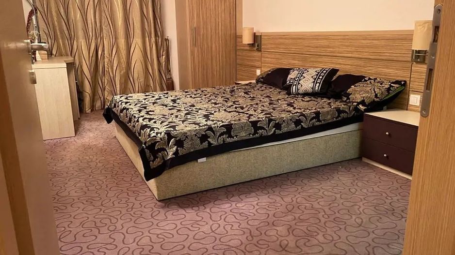 De Inchiriat Apartament 3 Camere Splaiul Unirii - Poză 4