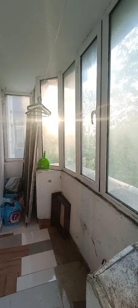 Vand apartament cu 3 camere decomandat Brancoveanu - Poză 9