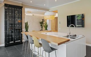 Vila moderna- de vanzare- la padure - Poză 7