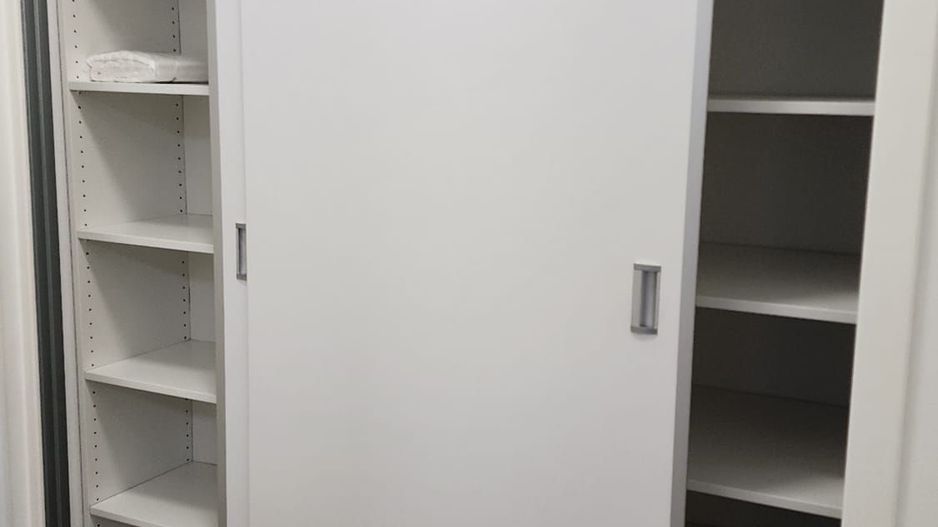 APARTAMENT MOBILAT SI UTILAT METROU ZONA 1 MAI - Poză 10