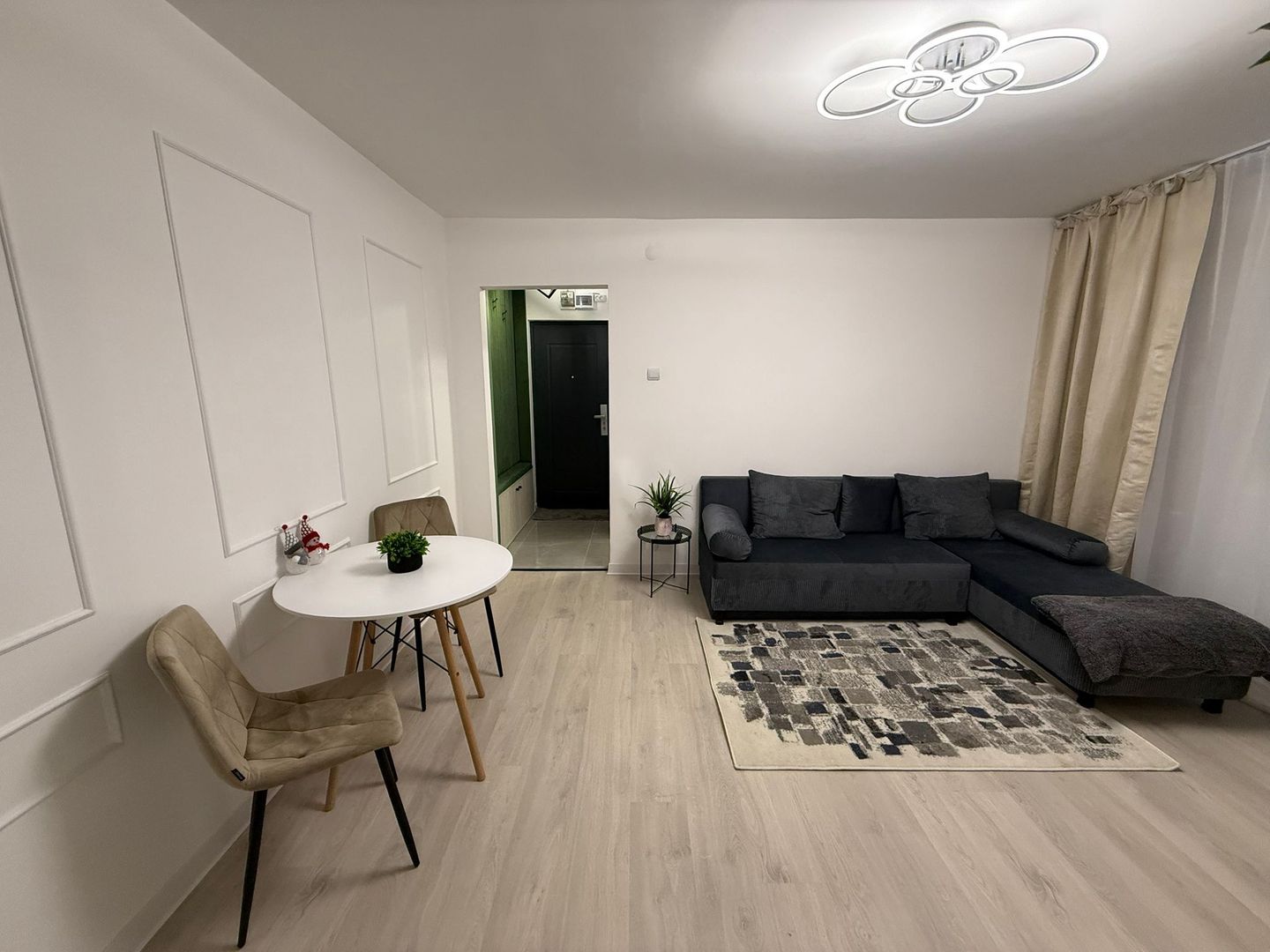 Apartament 2 Camere Renovat Mobilat cu Loc de Parcare – Strada Straja - Poză 5