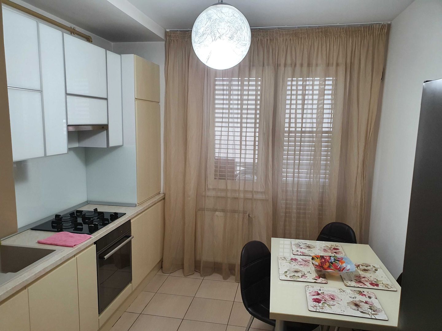 De inchiriat apartament cu 3 camere , Parcul Carol sector 4 - Poză 4
