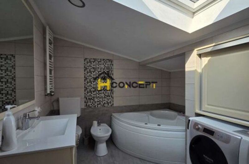 Vila moderna mobilata utilata metrou Dimitrie Leonida - Poză 16