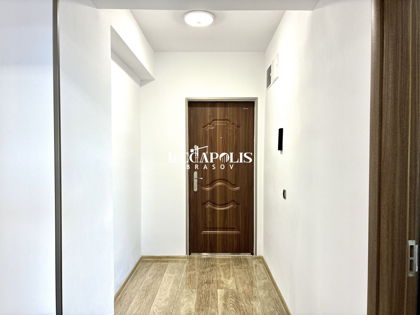 3 Camere / Decomandat / Isaran / Parcare / Credit - Poză 26