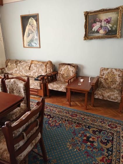 BRASADAS vinde casa cu etaj, 4 camere, central, acces cu masina. - Poză 5