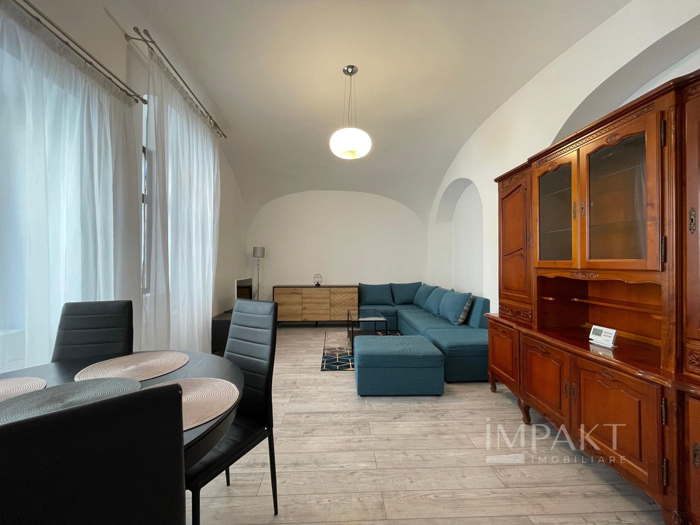 Apartament cu 2 camere de inchiriat in zona ultracentrala! - Poză 5