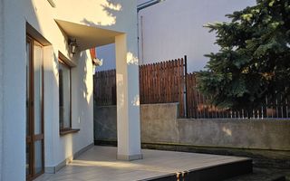 Casă / Vilă cu 8 camere de vânzare în Manastur, Cluj-Napoca - Poză 28