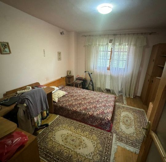 Casa 3 camere + Anexe, garaj, teren 2500 m2, an 1974, CT, Magurele, PH - Poză 15