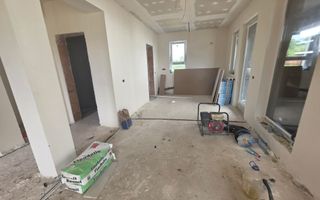 Casa Tip Duplex Zona Piata Cetate, 4 Camere, 3 Bai - Poză 5