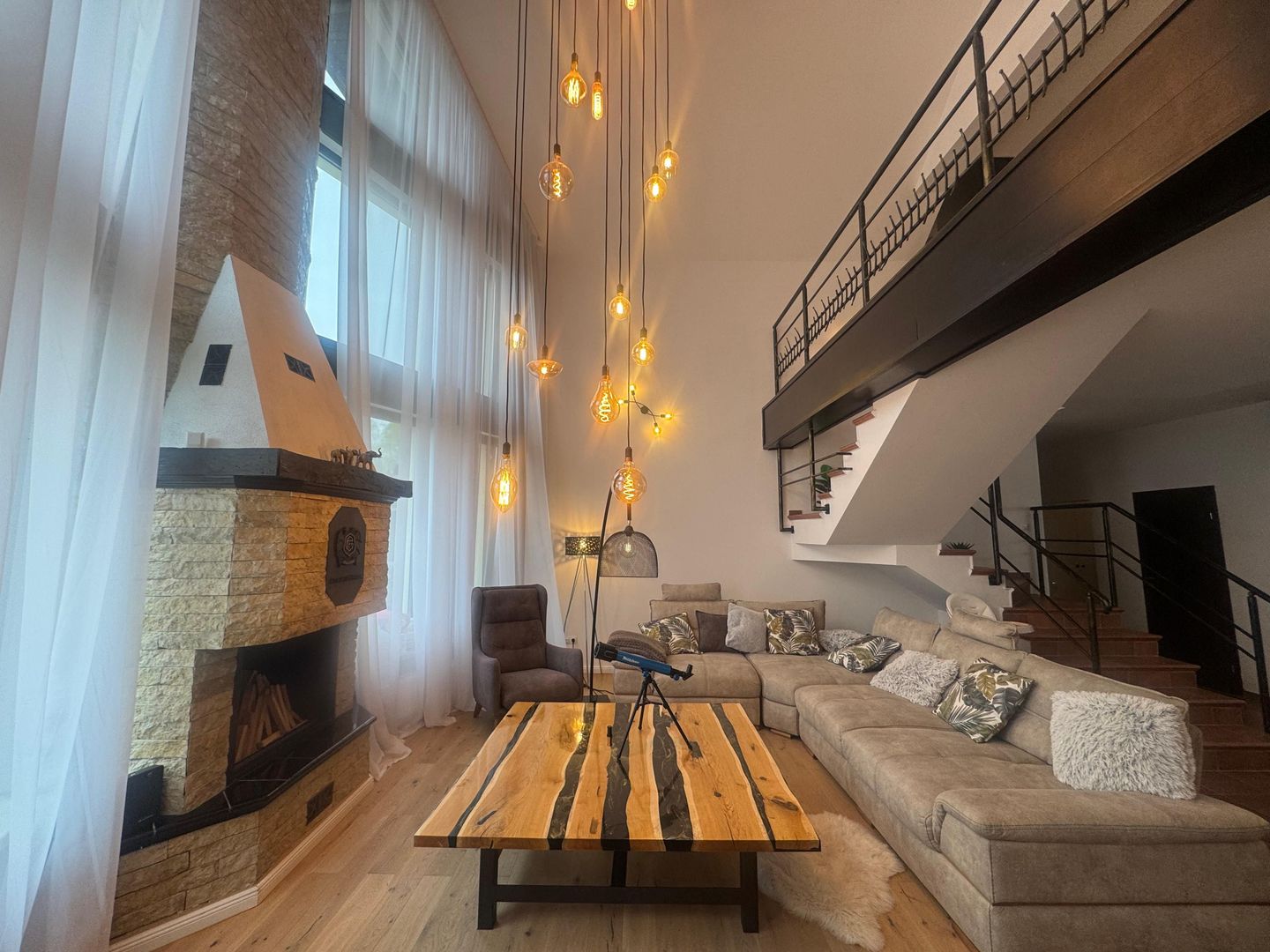 Pensiune deosebită în Bran || priveliște panoramică, facilitati premium - Poză 5