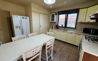 Casă spațioasă, 6 camere, teren 947 mp – Giarmata Vii, comision 0 - Poză 7