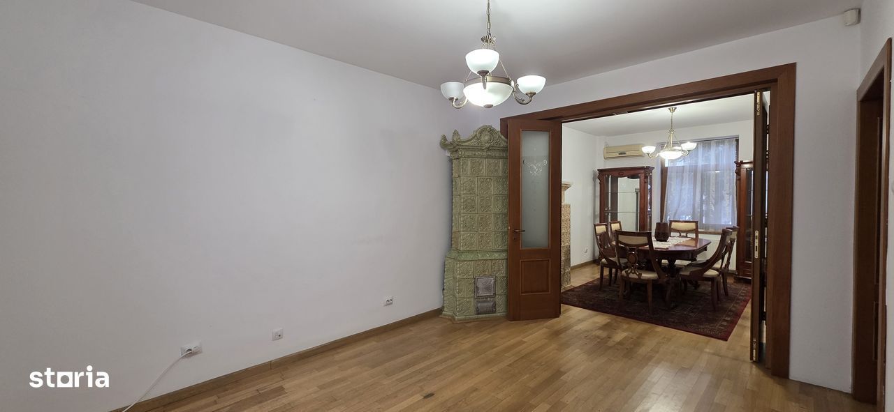 Vila 150mp utili, zona centrala si linistita, ideal birou sau locuinta - Poză 2