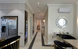 Vila spatioasa cu piscina - Dumbravita/Padurea Verde - Poză 12