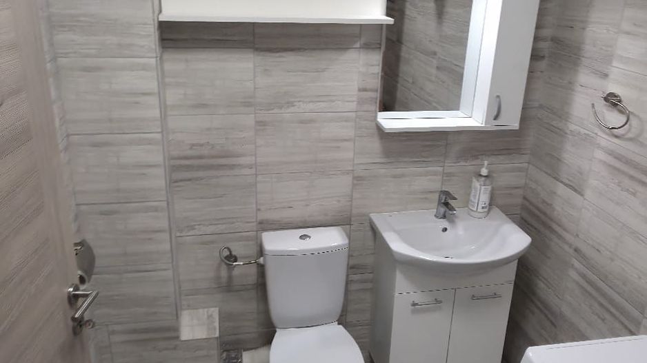 Garsoniera Decomandata Solstitiului Mall La Strada - Amurgului - Poză 12