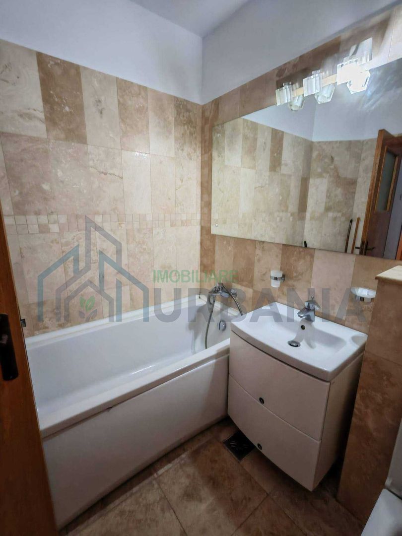 Se închiriază apartament 3 camere plus mansardă în Părcurari, Iași - Poză 6