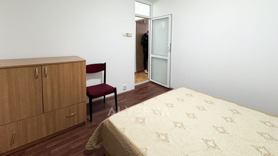 Apartament 3 camere + zona dinning | 79mp + balcon | zona Micro 11 - Poză 2