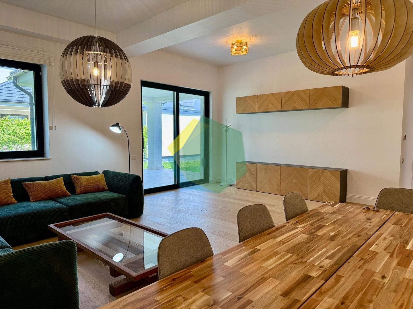 Vilă Premium în Corbeanca | Terasă Spațioasă & Curte Amenajată - Poză 7