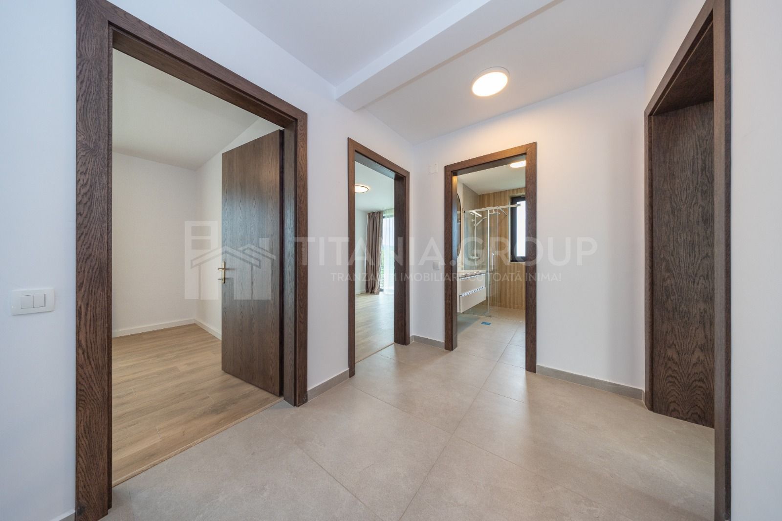 Casa individuala 4 camere, teren de 596 mp, partial mobilata, Cristian - Poză 10
