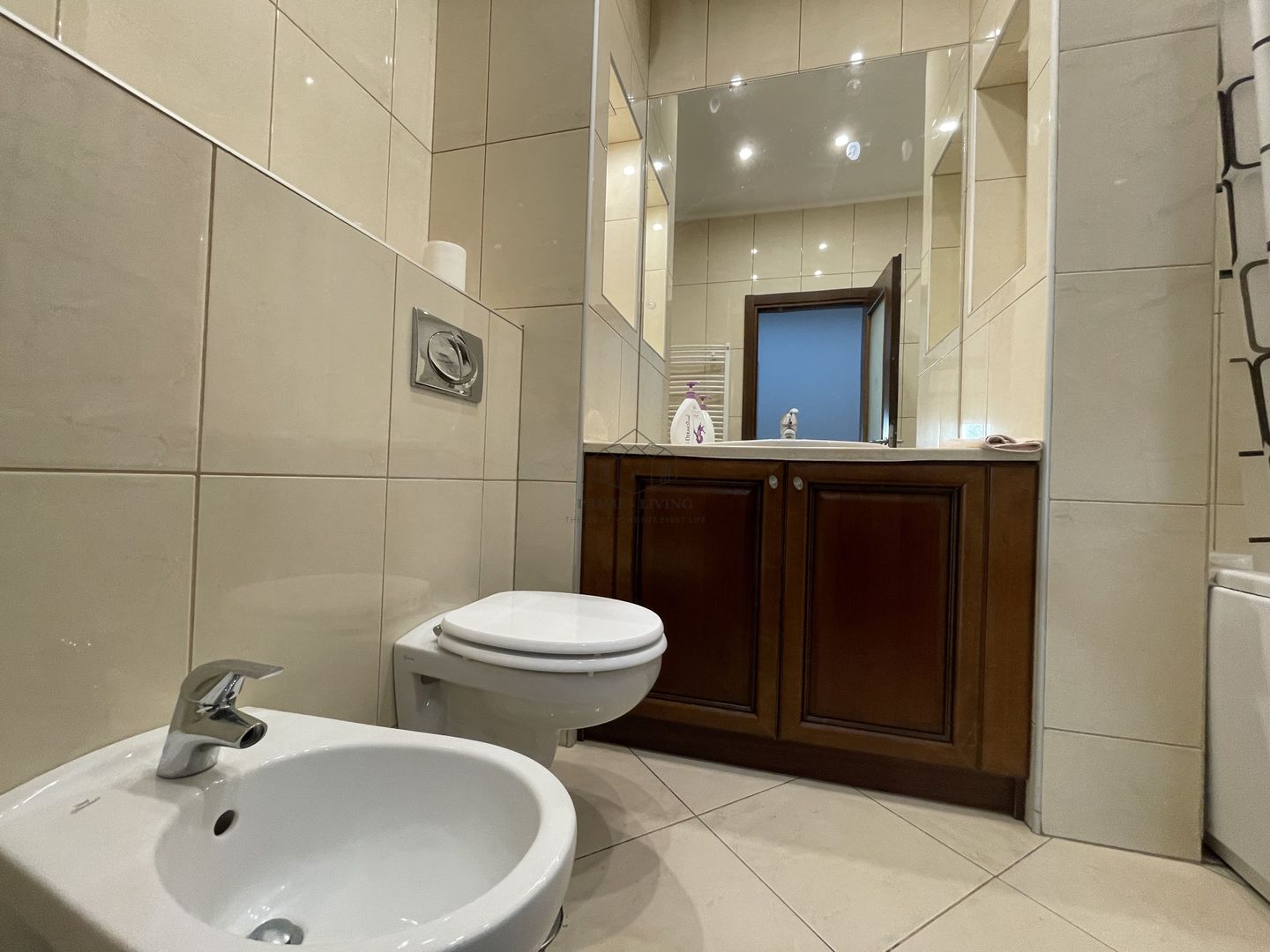 APARTAMENT SPATIOS CU 4 CAMERE LA INCHIRIERE LANGA PARCUL HERASTRAU - Poză 10