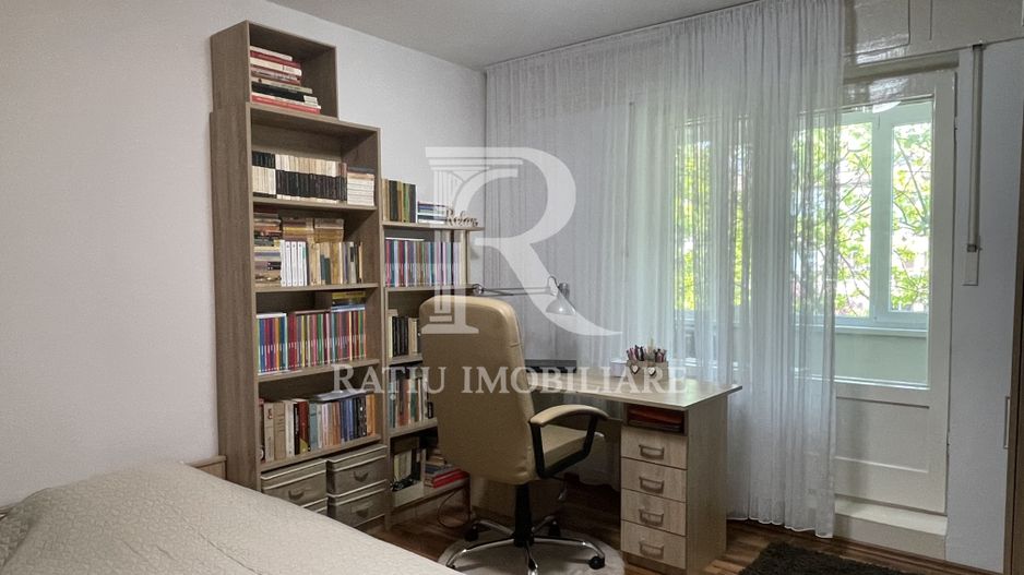 Apartament cu 3 camere | Etaj intermediar | Dacia | Oradea - Poză 14
