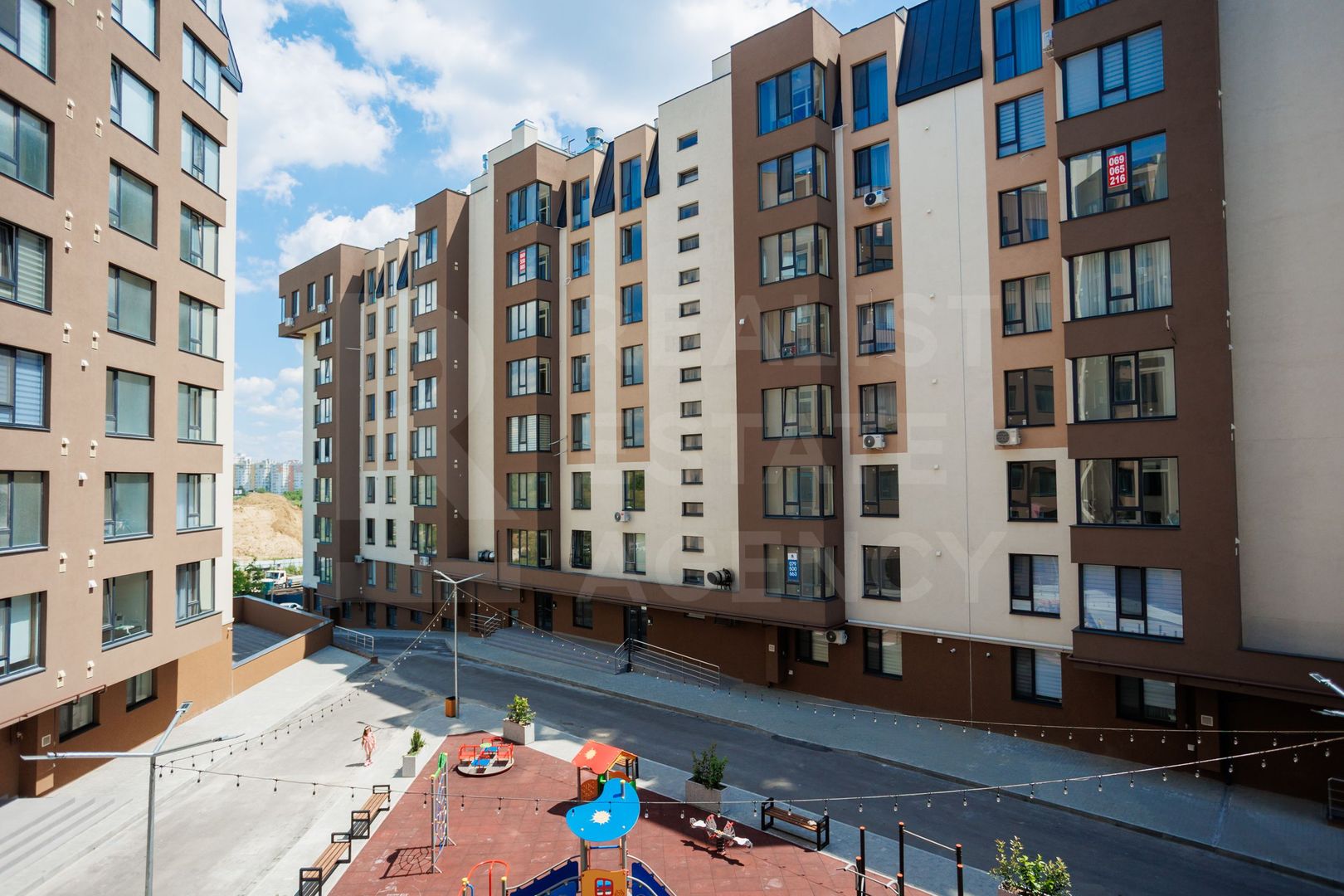 Vânzare, apartament, 2 camere, str. Regina Elizabeta, Durlești. - Poză 23