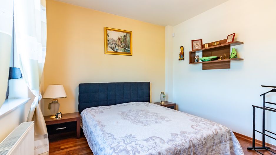 Vila premium de vanzare Balotesti/ piscina/ ponton/ deschidere la lac - Poză 12