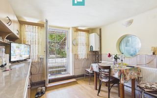 Casă/vilă cu 10 camere – Ineu, centru - Poză 24
