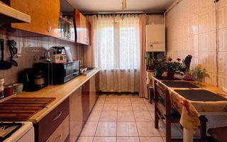 Apartament de vanzare | 2 camere | etaj 2 | Zona Victor Babes. - Poză 3
