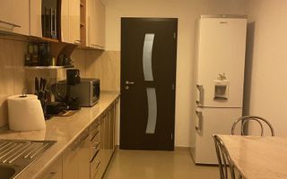 Apartament 3 camere zona Trocadero Constanta - Poză 6