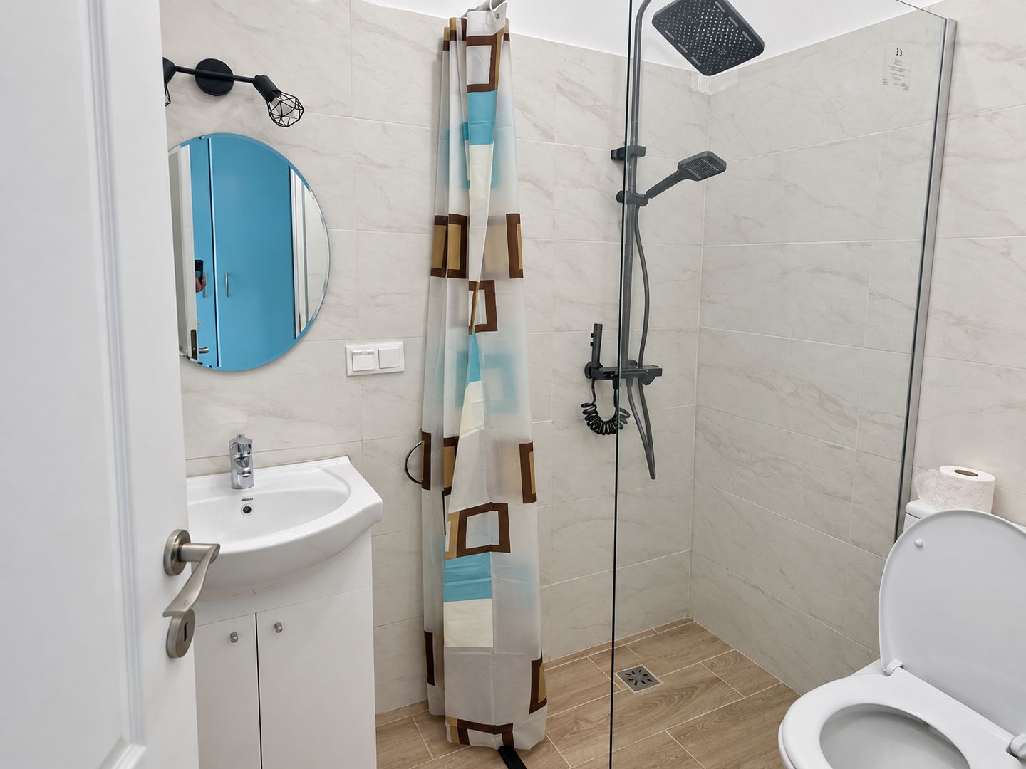 COMISION 0%Apartament 3 camere 74 mp , parcare Floresti str Sub Cetate - Poză 20