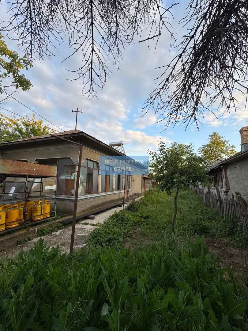 Casă + Spațiu Comercial – Oinacu, 2.658 mp teren - Poză 2