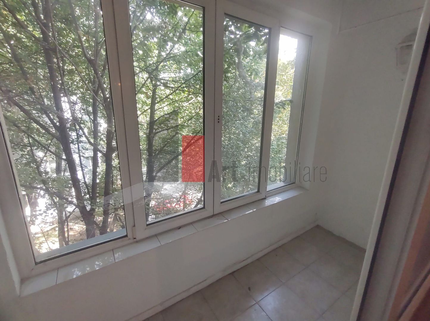 Vânzare apartament 4 camere decomandat Bd. Brâncoveanu - Izvorul Mureșului - Poză 19