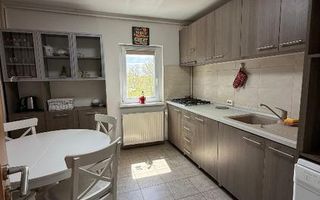 Apartament 4 camere zona Lipovei amenajat - Poză 3