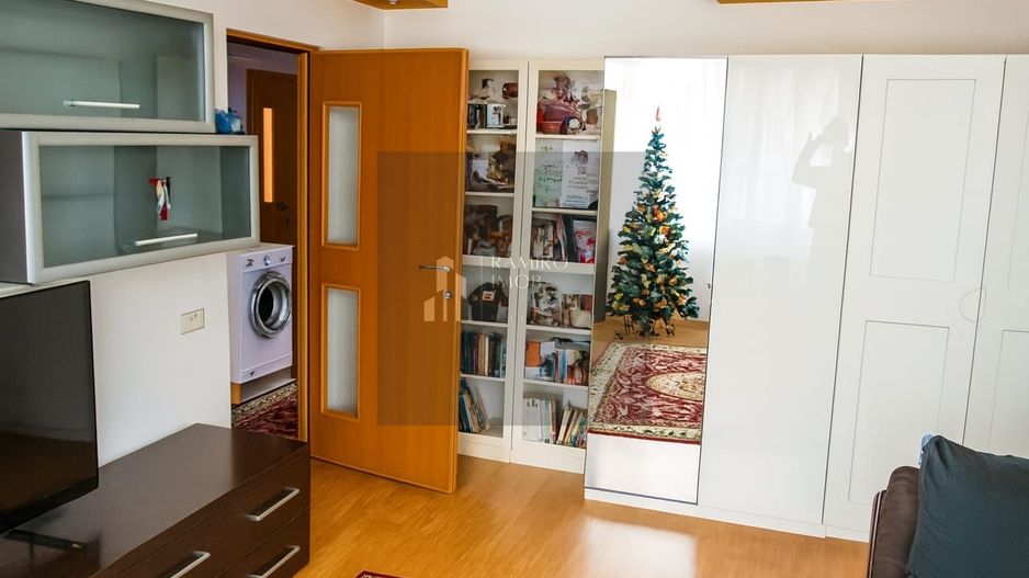 Apartament 3 camere | 70 mp | Loc de parcare și boxă - Poză 9
