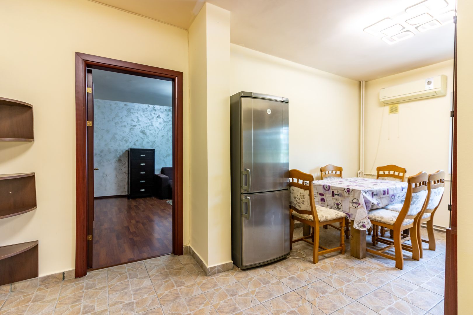 Apartament 3 camere mobilat ,strada Novaci în zona 13 Septembrie - Poză 10